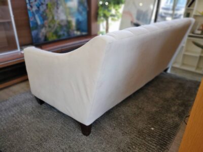 MaxHome　MAX-HOME　マックスホーム　3シーター　3人掛け　3人用　ソファ　　3シーターソファ　ファブリック　アイボリー　布張り　エレガント　クラシック　クラシカル　モダン　姫系　　プリンセス系　大人プリンセス　
リサイクル　最良市場　天白区　名東区　昭和区　千種区　瑞穂区　緑区　日進市　豊明市　東郷町　買取　出張買取　高価買取　販売　お値打ち　特価　1点物　1点モノ　早い者勝ち　おすすめ　おしゃれ　中古品