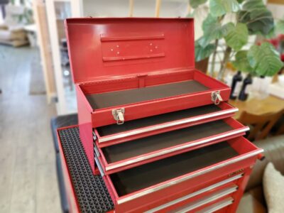 BGTOOL キャビネットワゴン ツールボックス キャビネットツールボックス ツールボックスワゴン ローリングツールカート チェスト ツールストレージオーガナイザー 倉庫 車庫 ガレージ 鍵付き カギ付き 工具入れ 工具箱付き 大容量収納 道具箱 DIY 作業場 工場 保護マット付き レッド 赤色 レトロ モダン アメリカンレトロ
リサイクル 最良市場 天白区 名東区 昭和区 千種区 瑞穂区 緑区 日進市 豊明市 東郷町 買取 出張買取 高価買取 販売 お値打ち 特価 1点物 1点モノ 早い者勝ち おすすめ おしゃれ 中古品