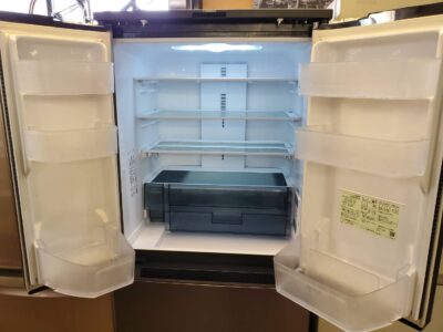 SHARP　シャープ　429L　5ドア　冷蔵庫　冷凍冷蔵庫　2023年製　SJ-MF43K　ラスティックダークメタル　ガンメタ　ダークグレー　ダークシルバー　フレンチドア　観音開き　両開き　プラズマクラスター　奥行薄型　奥行スリム　大容量フリーザー　ロースタイル設計　大容量　うるおいチルド　大型冷蔵庫　 リサイクル　最良市場　天白区　名東区　昭和区　千種区　瑞穂区　緑区　日進市　豊明市　東郷町　買取　出張買取　高価買取　販売　お値打ち　特価　1点物　1点モノ　早い者勝ち　おすすめ　おしゃれ　中古品