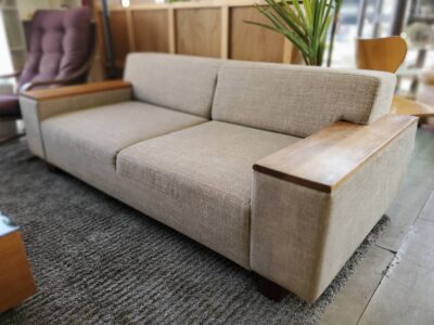 FLANNEL SOFA　FlannelSofa　フランネルソファ　BRICK　ブリック　ローソファ　2.5シーター　2.5人掛け　2シーター　2人掛け　ソファ　ロータイプ　モダン　ナチュラル　カフェ風　メンズライク　インダストリアル　コイルスプリング　天然木　リサイクルショップ　再良市場　天白　名東　昭和　千種　瑞穂　緑　日進　豊明　東郷　おススメ　オススメ お洒落　オシャレ　中古