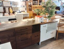 キッチン家具 ブラウン系 作業台 家電収納 木目調デザイン ステンレス天板 キッチンカウンター 2