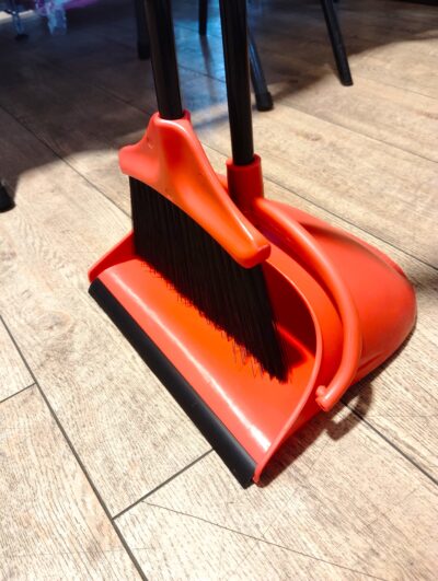 Porte ポルテ ほうき チリとりセット 自立型 お掃除 履き掃除 ブルーム＆ダストパン 2