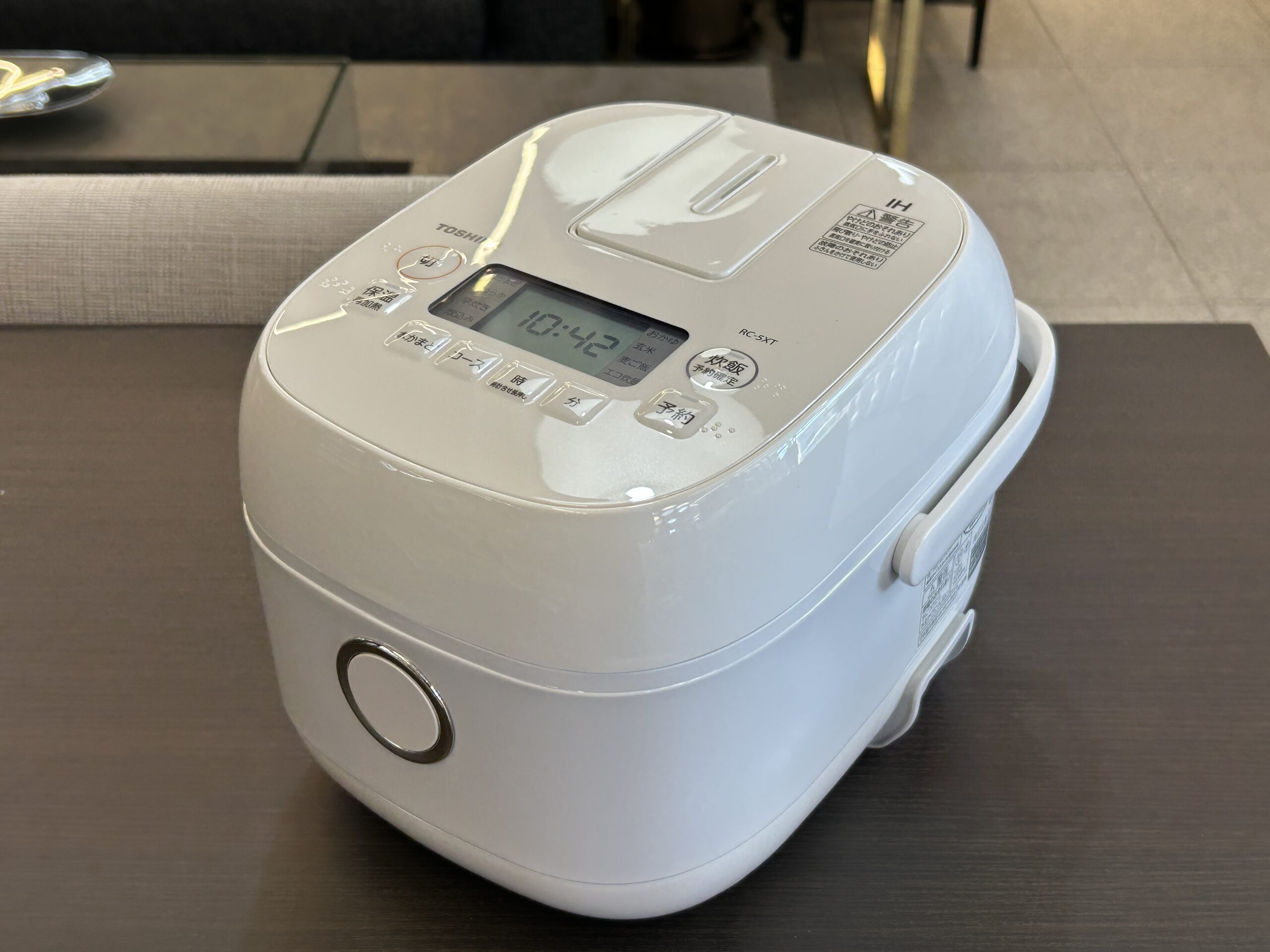 リサイクルショップどりーむ荒田店 No9273 炊飯器　アイリスオーヤマ　５．５合炊き　２０２０年製　高年式♪ リサイクルショップどりーむ荒田店 No9273 炊飯器 アイリスオーヤマ 5