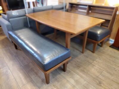 unico ウニコ ベンチダイニング3点セット ベンチダイニングセット ダイニングセット ダイニング3点セット ベンチタイプ WICK ウィック ヴィンテージテイスト インダストリアル メンズライク 男前 カフェ風 オーク材 ロータイプ リサイクルショップ 再良市場 天白 名東 昭和 千種 瑞穂 緑 日進 豊明 東郷 おススメ オススメ お洒落 オシャレ 中古