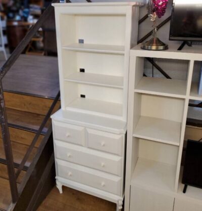 Francfranc　フランフラン　FEMME　ファム　チェストラック　シェルフ付き　3段チェスト　ドロワー　アンティーク調　フレンチカントリー　大人プリンセス　姫系　箪笥　タンス　たんす　バルス　エレガント　新生活　ひとり暮らし　新社会人　濃紺　ダークパープル　ホワイト　ブックシェルフ　本棚　飾り棚　リサイクルショップ　再良市場　天白　名東　昭和　千種　瑞穂　緑　日進　豊明　東郷　おススメ　オススメ お洒落　オシャレ　中古