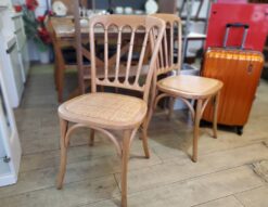 ラタンチェア　ナポレオンチェア　籐椅子　ダイニングチェア　デスクチェア　木製フレーム　曲木　ベントウッド　アンティーク調　ヴィンテージ風　ビンテージ風　和モダン　レトロ　モダン　リサイクルショップ　再良市場　天白　名東　昭和　千種　瑞穂　緑　日進　豊明　東郷　おススメ　オススメ お洒落　オシャレ　中古