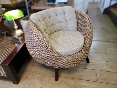 ウォーターヒヤシンス ラウンジチェア パールチェア パーソナルチェア パーソナルソファ 1シーター 1人掛け 1人用 ソファ チェア シングルソファ アジアンテイスト ラウンド型 丸型 丸形 水草 自然素材 頑丈 リサイクルショップ 再良市場 天白 名東 昭和 千種 瑞穂 緑 日進 豊明 東郷 おススメ オススメ お洒落 オシャレ 中古