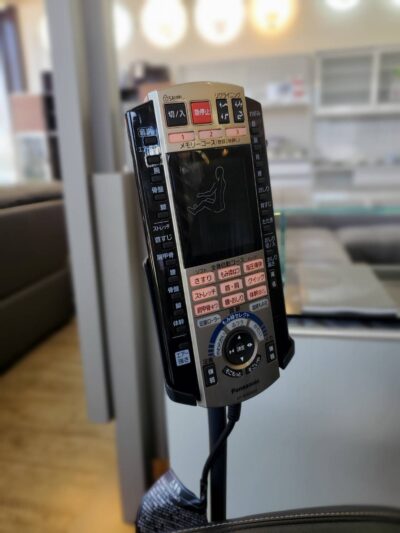 Panasonic　パナソニック　マッサージチェア　マッサージ器　家庭用マッサージ器　マッサージ機器　健康家電　美容家電　あんま　全身マッサージ　リアルプロ　ブラック　エアーマッサージ　ヒューマンハンドモミメカ　　　温感モミ玉　おしり揉捏　リサイクル　最良市場　天白区　名東区　昭和区　千種区　瑞穂区　緑区　日進市　豊明市　東郷町　買取　出張買取　高価買取　販売　お値打ち　特価　1点物　1点モノ　早い者勝ち　おすすめ　おしゃれ　中古品