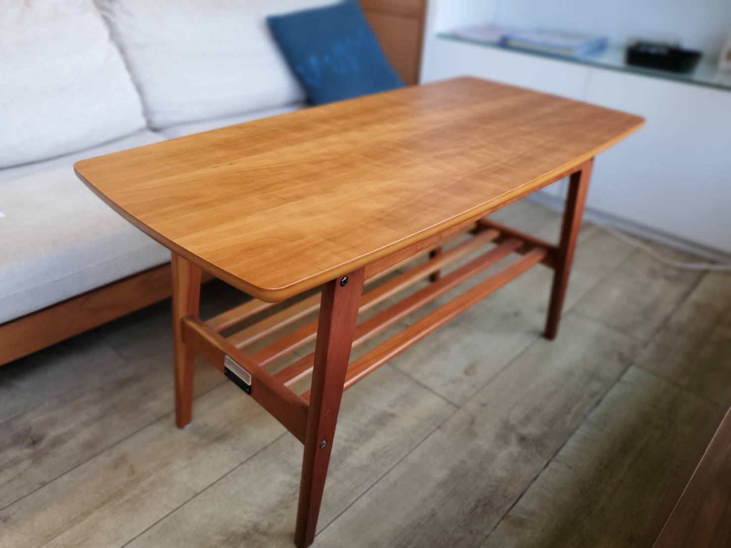 ☆karimoku カリモク家具 カリモク60 リビングテーブル 棚付き ☆karimoku カリモク家具 カリモク60 リビングテーブル 棚付き