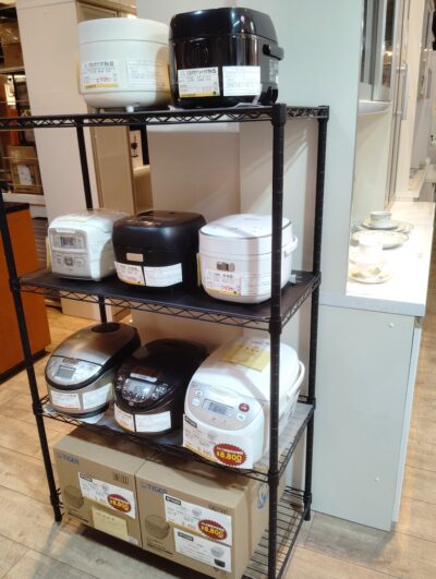 SHARP TOSHIBA Tiger 高年式 キッチン家電 マイコン炊飯器 IH炊飯器 3合 炊飯器 1