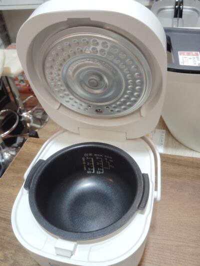 SHARP TOSHIBA Tiger 高年式 キッチン家電 マイコン炊飯器 IH炊飯器 3合 炊飯器 7
