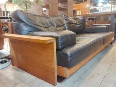 Mastar Wal マスターウォール BEAK SOFA ビーク ビークソファ ウォールナット材 3人掛け３シーターソファ 2