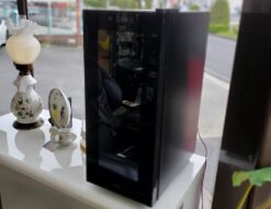 Lefier　ルフィエール　ワインセラー　ワインクーラー　12本収納　ペルチェ式　ペルチェ方式　LW-S12　小型　コンパクト　家庭用　スリム　シンプル　PELTIERシリーズ　ワイヤー棚　エコ　軽量　　リサイクルショップ　再良市場　天白　名東　昭和　千種　瑞穂　緑　日進　豊明　東郷　おススメ　オススメ お洒落　オシャレ　中古