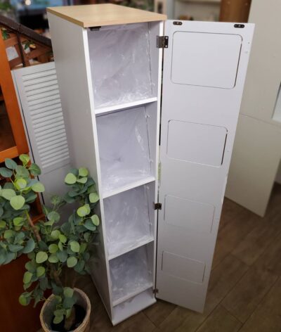 タワー型ダストボックス　ゴミ箱　ごみ箱　ダストボックス　タワー型　スリム　コンパクト　縦長　省スペース　4分別タイプ　1枚扉　キャスター付き　　　リサイクル　最良市場　天白区　名東区　昭和区　千種区　瑞穂区　緑区　日進市　豊明市　東郷町　買取　出張買取　高価買取　販売　お値打ち　特価　1点物　1点モノ　早い者勝ち　おすすめ　おしゃれ　中古品