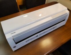 TOSHIBA　東芝　2.2kw　2.2ｋｗ　ルームエアコン　エアコン　空調　クーラー　冷暖房　冷房　暖房　除湿　空清　空気清浄機能付き　2024年製　高年式　RAS-N221E4X　RAS-N221X　N-Xシリーズ　スタンダードモデル　おもに6畳用　6畳用　内部栗＾－ン　UVプレミアムクリーン除菌　室内ウォッチ　大清快　リサイクルショップ　再良市場　天白　名東　昭和　千種　瑞穂　緑　日進　豊明　東郷　おススメ　オススメ　中古　美品