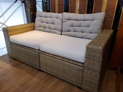 IKEA　イケア　SOLLERON　ソッレローン　2シーター　2人掛け　ソファ　ガーデンソファ　ラタン風ソファ　プラスチックラタン　モジュール式　セパレート　南国　リゾート風　アジアンテイスト　収納付き　クッション付き　合成樹脂　屋外　屋内　カバーリング　リサイクルショップ　再良市場　天白　名東　昭和　千種　瑞穂　緑　日進　豊明　東郷　おススメ　オススメ お洒落　オシャレ　中古
