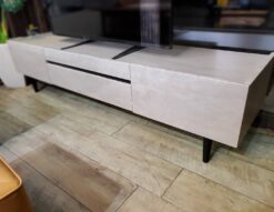 モデルルーム展示品　モデルルーム品　展示品　テレビボード　テレビ台　TVボード　TV台　ローボード　AVボード　メラミン化粧仕上げ　モダン　ストーン調　石目調　石目柄　TROLL　トロール　株式会社平成　HEISEI　リサイクルショップ　再良市場　天白　名東　昭和　千種　瑞穂　緑　日進　豊明　東郷　おススメ　オススメ お洒落　オシャレ　中古　美品