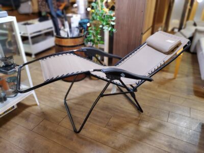 Coleman　コールマン　インフィニティチェア　リクライニングチェア　　折り畳みチェア　折りたたみチェア　キャンプ　アウトドア　ソロキャン　ファミキャン　　BBQ　公園　ピクニック　メッシュ素材　簡単セットアップ　コンパクト　スチールフレーム　簡易ベッド　リサイクル　最良市場　天白区　名東区　昭和区　千種区　瑞穂区　緑区　日進市　豊明市　東郷町　買取　出張買取　高価買取　販売　お値打ち　特価　1点物　1点モノ　早い者勝ち　おすすめ　おしゃれ　中古品