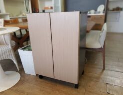 AQUA　アクア　72L　2ドア　冷蔵庫　冷凍冷蔵庫　2026年製　高年式　観音開き　家具調　家具調冷蔵庫　フレンチドア　LOOC　ルーク　グレージュウッド　インバーター　静音　省エネ　調節脚　　　リサイクルショップ　再良市場　天白　名東　昭和　千種　瑞穂　緑　日進　豊明　東郷　おススメ　オススメ お洒落　オシャレ　中古　美品