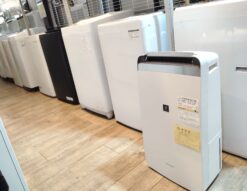 SHARP CV-P180 2023年製 20～40畳 コンプレッサー式 4.5L プラズマクラスター7000 衣類除湿乾燥機 7
