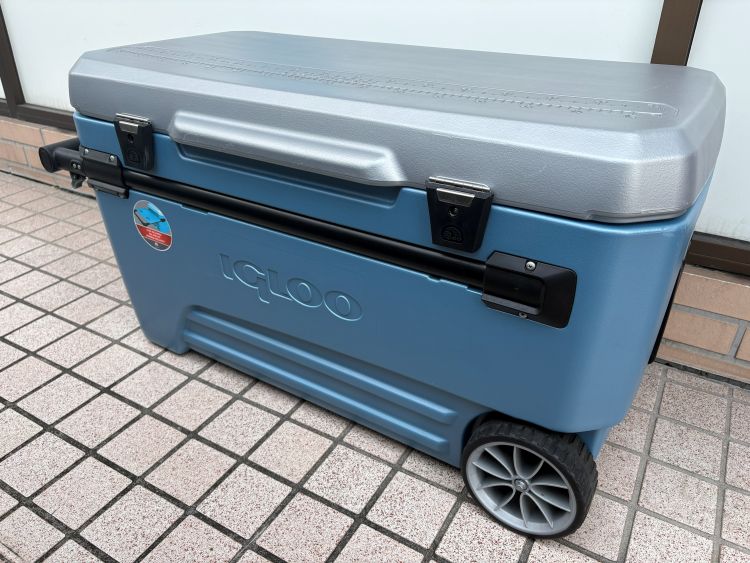 中古品】 IGLOO イグルー Maxcold Glide 大型クーラーボックス 110