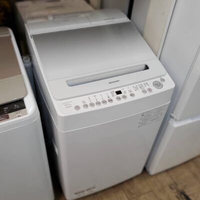 SHARP シャープ 10.0kg 洗濯機 全自動洗濯機 10kg シルバー系 上開き 2024年製 高年式 洗剤自動投入 大容量 穴なし槽 コンパクト 節水 ウォーターポンプ方式 サイクロン洗浄 無線LAN対応 COCORO WASH ほぐし運転 静音 インバーター制御 ES-S10JBK リサイクルショップ 再良市場 天白 名東 昭和 千種 瑞穂 緑 日進 豊明 東郷 おススメ オススメ 中古 美品