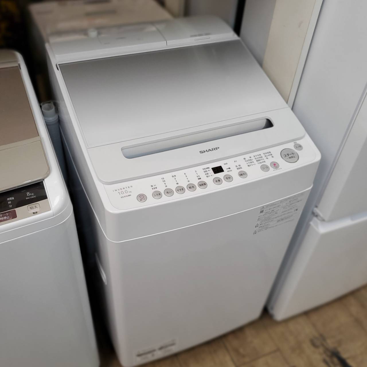 ★値下げしました★中古品☆美品☆ シャープ洗濯機　10kg ☆SHARP シャープ 10.0㎏洗濯機 2024年製 ES-S10JBK 穴なし槽 洗剤自動