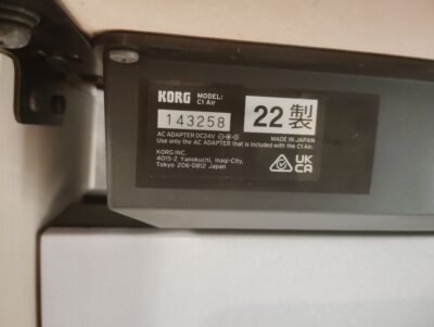 KORG 2022年製 C1Air 木目調 ホワイトアッシュ 88鍵盤 3本ペダル ヘッドフォン付き 鍵盤楽器 電子ピアノ 6
