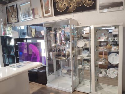 リビング家具 書斎家具 子供部屋 ホワイト系 ガラス 収納 飾り棚 コレクションケース