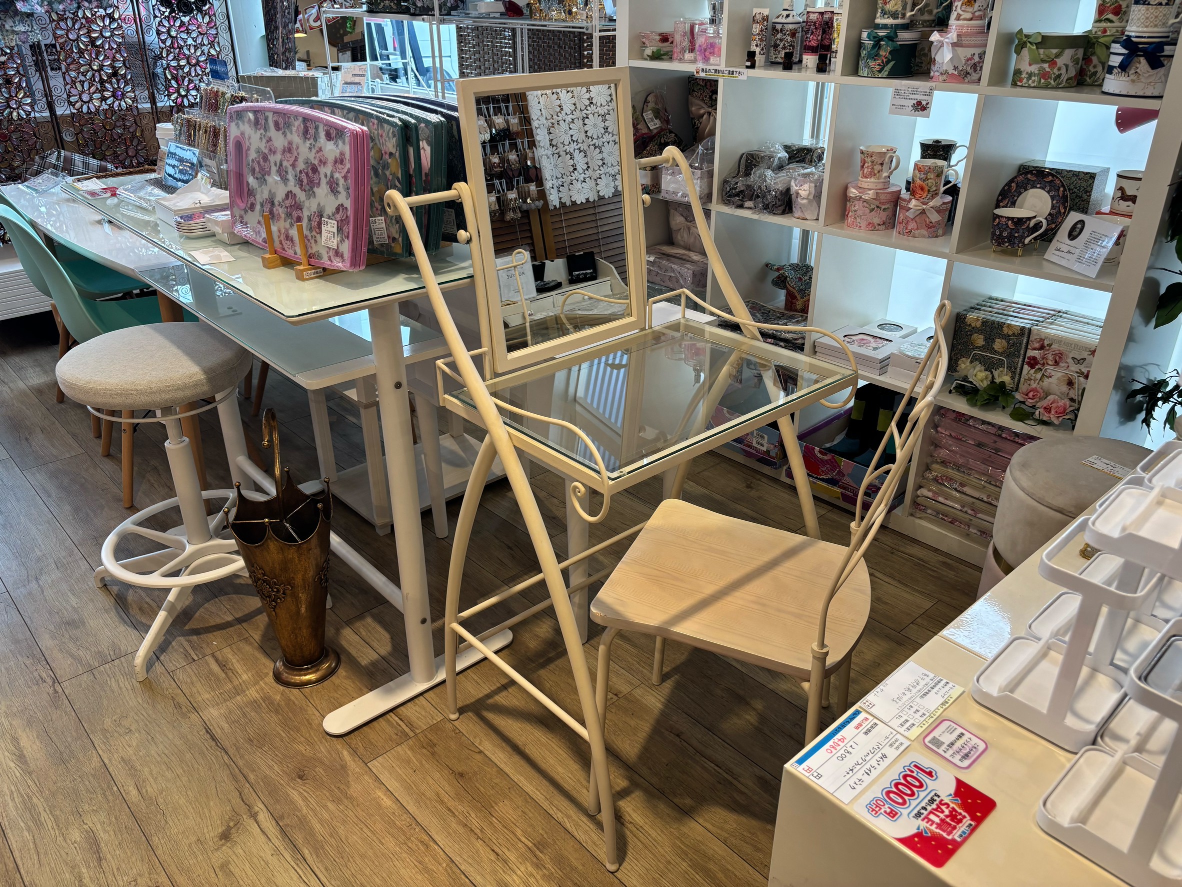 『アイアンホワイト❣️ドレッサー』⭐️white⭐️ アイアン ドレッサー＆チェア 鏡台 ミラー フェミニン ホワイト