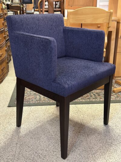 ADAL_armchair_1