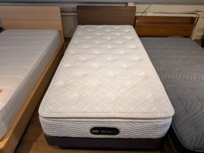 SIMMONS シモンズ シングルベッド シングルサイズベッド ベッドセット Beautyrest ビューティレスト ビューティーレスト ポケットコイルマットレス ダブルボトムス ダブルクッション ホテルライク ボックススプリング ヘッドボード付き リサイクルショップ 再良市場 天白 名東 昭和 千種 瑞穂 緑 日進 豊明 東郷 おススメ オススメ お洒落 オシャレ 中古