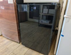 新品　未使用品　新品未使用品　TOHOTAIYO　1ドア　冷凍庫　フリーザー　2025年製　高年式　TH-GTR60L　TH-64LF1　ブラック　ガラストップ　ガラス扉　ウッドブラウン　木目調　正方形　長方形　耐熱天板　コンパクト　省スペース　セカンド冷凍庫　買い置き　作り置き　リサイクルショップ　再良市場　天白　名東　昭和　千種　瑞穂　緑　日進　豊明　東郷　おススメ　オススメ お洒落　オシャレ