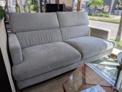 3シーター　3人掛け　2.5シーター　2.5人掛け　ワイド2シーター　ソファ　可動式ヘッドレスト　NITORI　ニトリ　サザーラ　ハイバック　ローバック　アイアン脚　ブラックアイアン　8段階調節　リサイクルショップ　再良市場　天白　名東　昭和　千種　瑞穂　緑　日進　豊明　東郷　おススメ　オススメ お洒落　オシャレ　中古