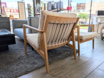 Ritzewll リッツウェル BLAVA ブラヴァ EasyChair イージーチェア パーソナルチェア ラウンジチェア 1人掛けチェア ナチュラル モダン 和モダン レトロ 厚革ベルト シンプル カフェ風 古民家風 洋風 和風 ファブリック 布張り あー売チェア デザイナーズ家具 ブランド家具 ナラ材 アトリエD.Q. リビングチェア リサイクル 最良市場 天白区 名東区 昭和区 千種区 瑞穂区 緑区 日進市 豊明市 東郷町 買取 出張買取 高価買取 販売 お値打ち 特価 1点物 1点モノ 早い者勝ち おすすめ おしゃれ 中古品