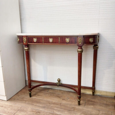 murarva_sidetable