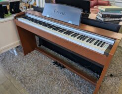 CASIO　カシオ　Privia　プリビア　電子ピアノ　デジタルピアノ　2010年製　PX-730CY　ダークチェリー調　88鍵盤　レッスン機能　デュエット機能　ペダル付き　スタンド一体型　リサイクルショップ　再良市場　天白　名東　昭和　千種　瑞穂　緑　日進　豊明　東郷　おススメ　オススメ お洒落　オシャレ　中古