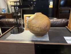 モデルルーム展示品　アクタス　マンゴーウッドオブジェ BALL　インテリア雑貨　買取しました。