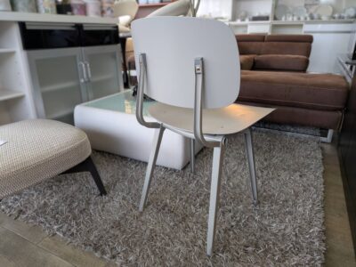 モデルルーム展示品 HAY ヘイ REVOLT CHAIR RevoltChair リボルトチェア ダイニングチェア デスクチェア イス 椅子 Ahrend FrisoKramer フリソ・クラマー フリソクラマー デザインチェア デザイナーズ家具 ミッドセンチュリー シンプル モダン コンパクト 復刻モデル ワークスペース スチールフレーム
リサイクル 最良市場 天白区 名東区 昭和区 千種区 瑞穂区 緑区 日進市 豊明市 東郷町 買取 出張買取 高価買取 販売 お値打ち 特価 1点物 1点モノ 早い者勝ち おすすめ おしゃれ 中古品 中古美品 キレイ