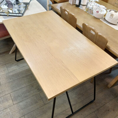 muji_table_2