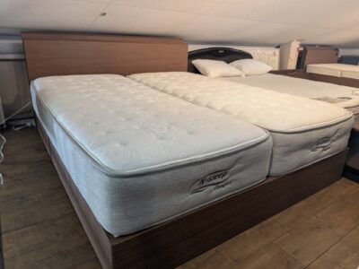 クイーンベッド クイーンサイズ ベッドセット Qサイズ Qベッド セミシングルサイズ2台分 ポケットコイルマットレス NITORI ニトリ N-sleep Nスリープ Comfort コンフォート 柔らかめ ベッドフレーム ダークブラウン モダン 引き出し収納付き コンセント付き リサイクルショップ 再良市場 天白 名東 昭和 千種 瑞穂 緑 日進 豊明 東郷 おススメ オススメ お洒落 オシャレ 中古