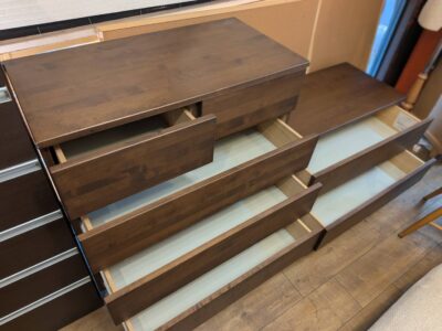 MUJI 無印良品 チェスト 4段 2段 ハイタイプ ローチェスト ウォールナットカラー 整理箪笥 タンス ダークブラウン モダン シンプル ナチュラル 男前 インダストリアル メンズライク リビング収納 寝室収納 洋服箪笥 バーチ材 天然木 リサイクル 最良市場 天白区 名東区 昭和区 千種区 瑞穂区 緑区 日進市 豊明市 東郷町 買取 出張買取 高価買取 販売 お値打ち 特価 1点物 1点モノ 早い者勝ち おすすめ おしゃれ 中古品